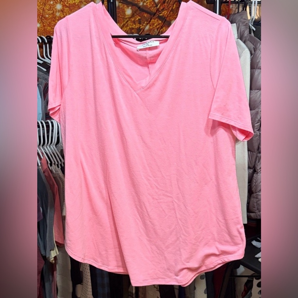 Zenana Outfitters Bright Pink V-Neck Tee